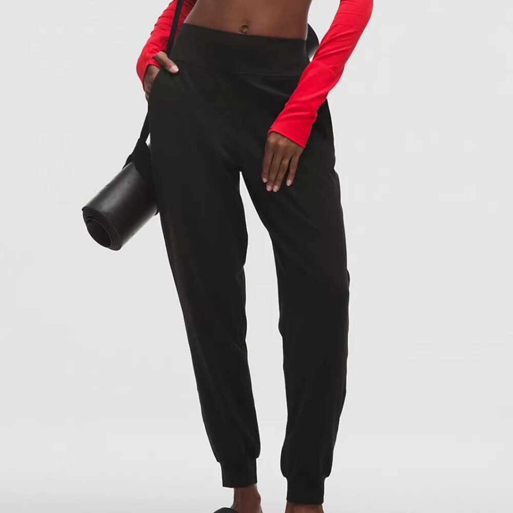 Lululemon Align Jogger Size 4 Black